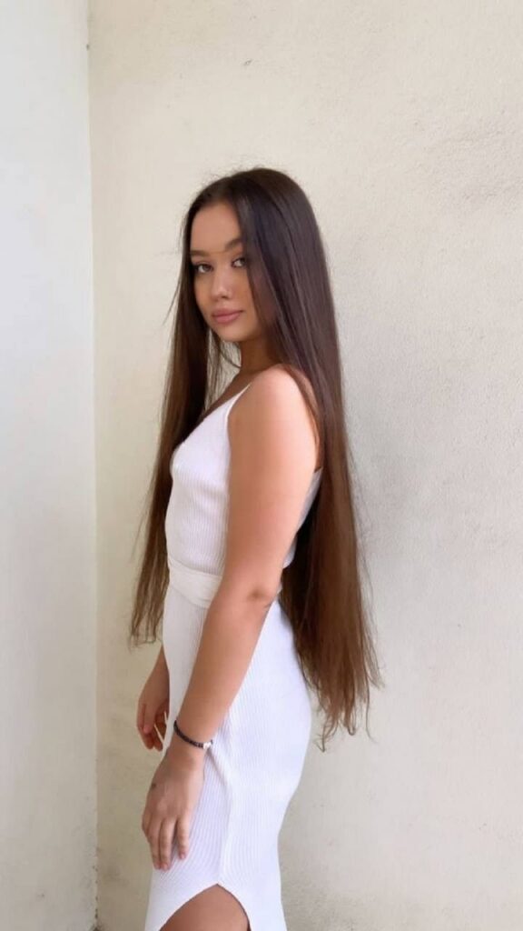 איריס – האישה הכי יפה חוזרת לחיפה