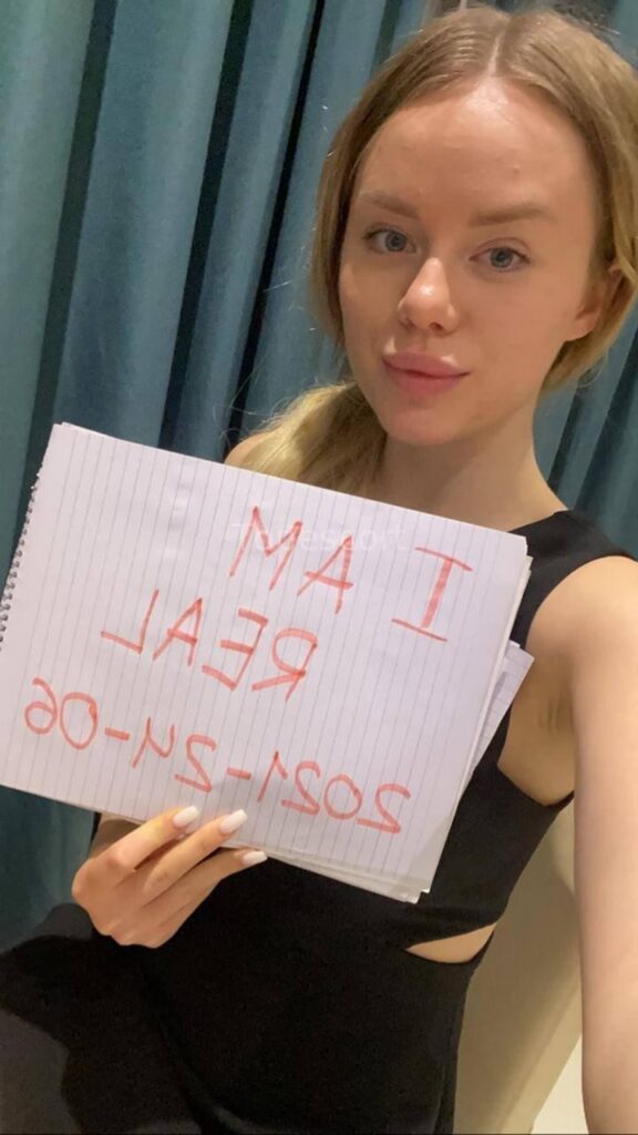 צפון והסביבה-לולה – בחורה בת 18